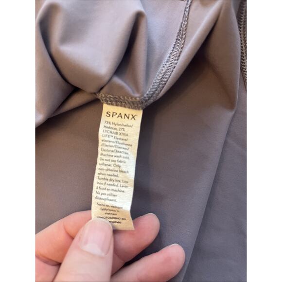 Spanx Sz S Go Lightly Got Ya Covered Tank Top, Satin Purple Athleisure Yoga Spa - Picture 4 of 7